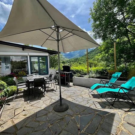 בית נופש La Maison Du Gave - 8 Personnes - Jardin